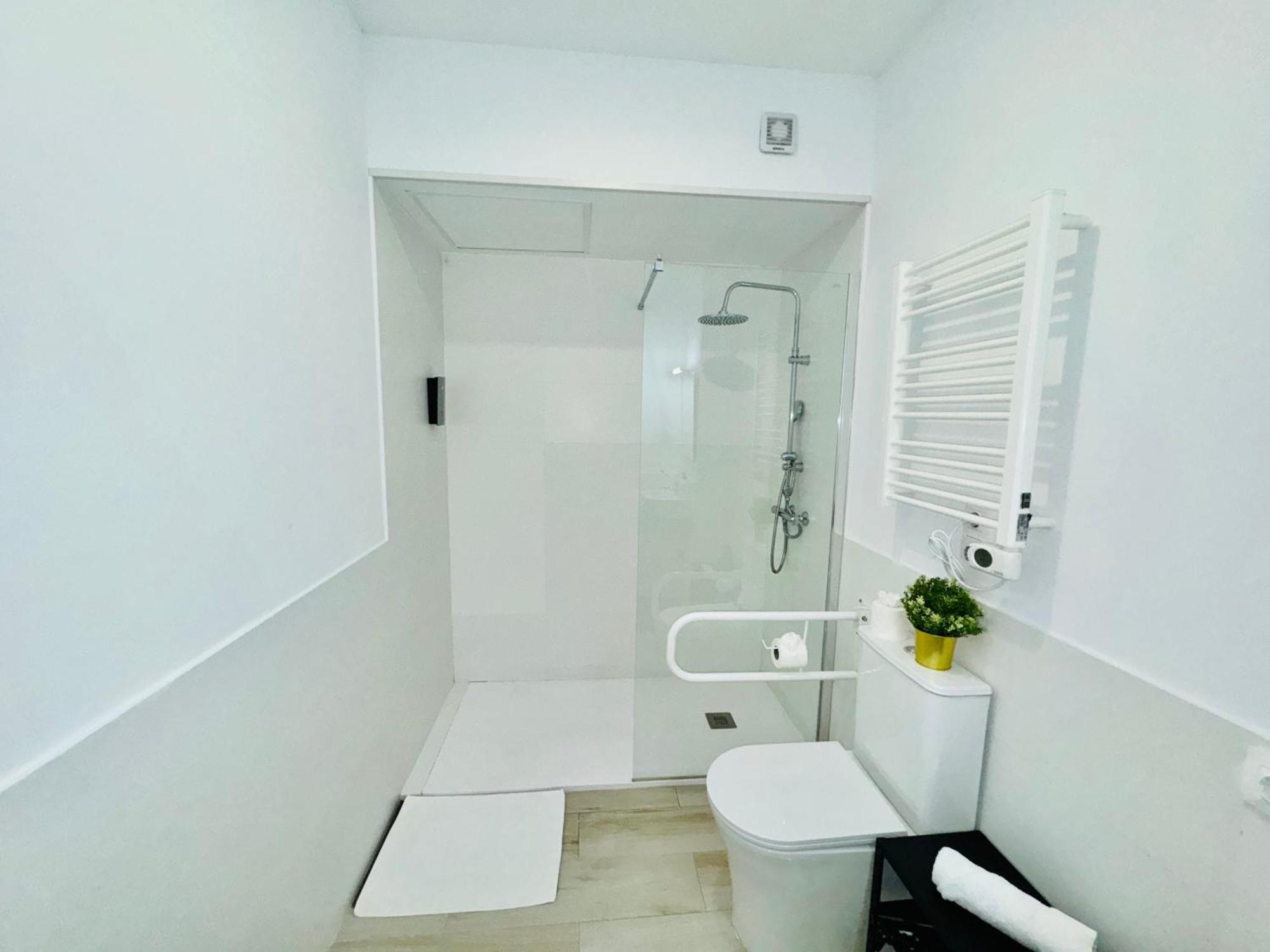 Cinco Torres Suites Madrid Exterior foto